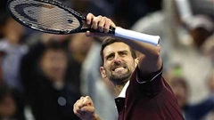 Djokovic thoát hiểm ở Trung Quốc Mở rộng, Sabalenka khởi đầu mạnh mẽ