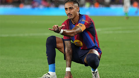 Raphinha không ngừng đoạt giải thưởng của La Liga