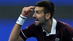 Djokovic vào bán kết China Open, vượt kỷ lục Nadal