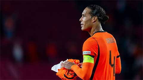 Van Dijk chạm cột mốc đáng nhớ ở trận Hà Lan đánh bại Serbia