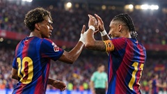 Vì sao các cầu thủ Barca quấn băng ở tay?