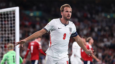 Kane bùng nổ như máy, chạm loạt kỷ lục khủng sánh ngang Ronaldo và Messi