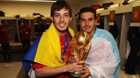 Con đường trái ngược của hai nhà vô địch World Cup của ĐT Tây Ban Nha