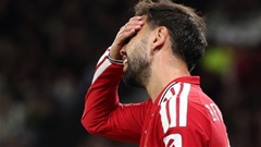 Michael Carrick có một quyết định lớn phải làm với Bruno Fernandes