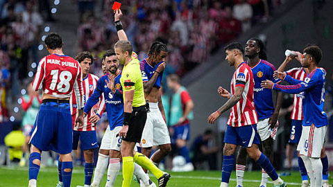 2 người thắng và 4 người thua sau trận MU thua Atletico
