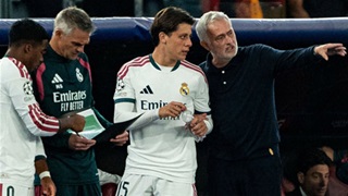 Mourinho tung 2 đòn chí mạng, Real Madrid hồi sinh khó tin