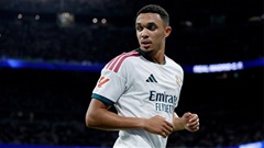 Alexander-Arnold chạm đáy ở Real Madrid