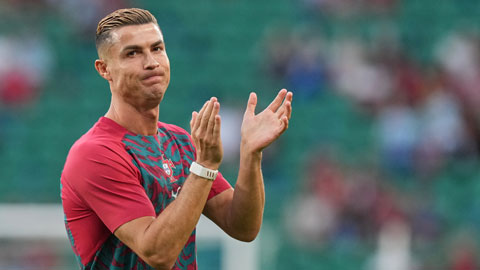 Ronaldo bị treo giò 30 ngày, tiền phạt chỉ bằng 38 giây lương