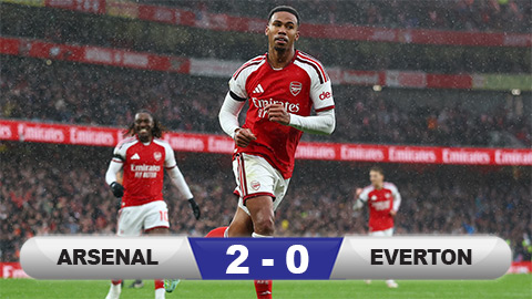 Đột biến nhờ hàng thủ, Arsenal bắt kịp Man City tại Ngoại hạng Anh