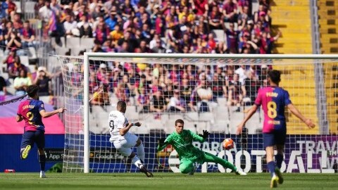 El Clasico: Camp Nou là ‘sân nhà’ của Kylian Mbappe