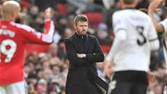 Carrick phải học Rooney mới trị được phòng thay đồ MU