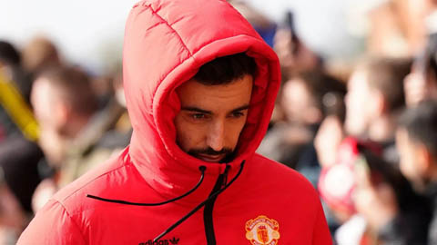 Bruno Fernandes chốt tương lai sau cuộc nói chuyện với Carrick