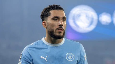Tin bóng đá tối 29/10: Man City hét giá bán Cherki