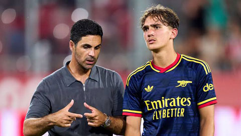 Arteta thẳng tay với thần đồng 16 tuổi: Arsenal không phải Disneyland!